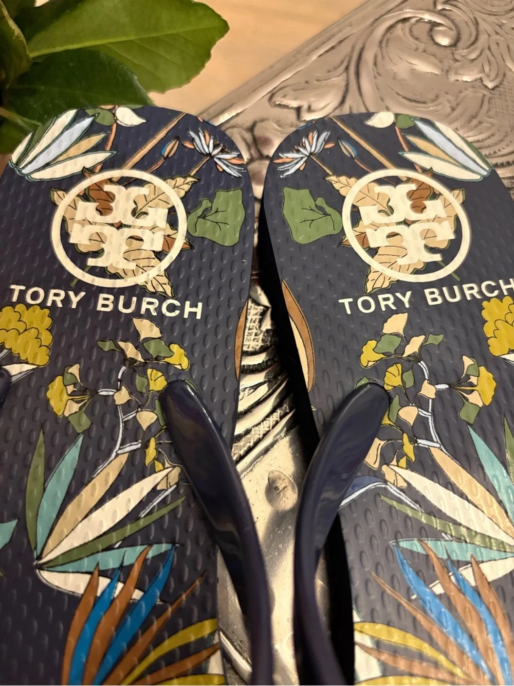 New Tory Burch Navy Floral Flip Flops with Gold Logo $100